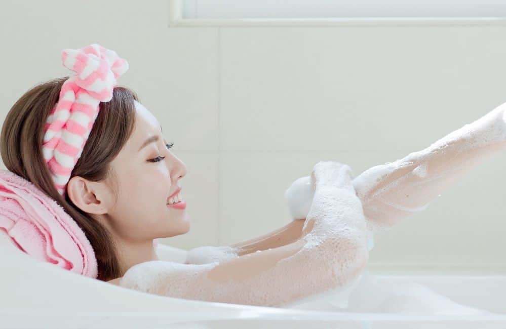 woman taking bath, body wash at home, homemade body wash.